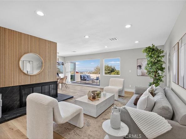 221 Via Los Miradores, Redondo Beach CA 90277