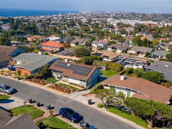 221 Via Los Miradores, Redondo Beach CA 90277