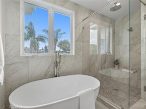 2904 Palm Avenue, Manhattan Beach CA 90266