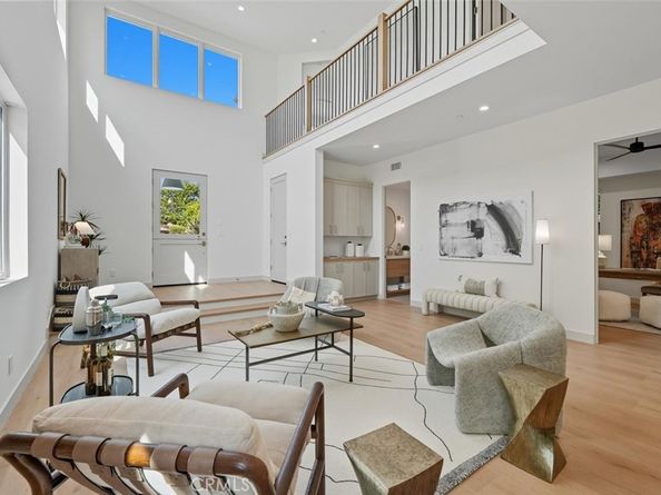 2904 Palm Avenue, Manhattan Beach CA 90266