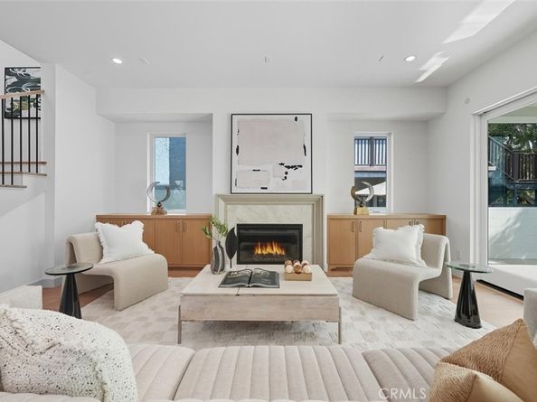 2904 Palm Avenue, Manhattan Beach CA 90266