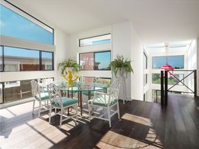 207 S Poinsettia Avenue, Manhattan Beach CA 90266