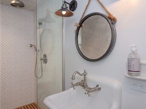 207 S Poinsettia Avenue, Manhattan Beach CA 90266