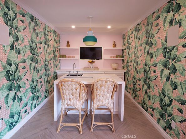 207 S Poinsettia Avenue, Manhattan Beach CA 90266