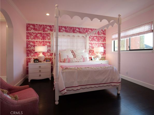 207 S Poinsettia Avenue, Manhattan Beach CA 90266