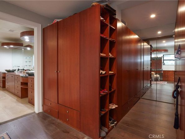 207 S Poinsettia Avenue, Manhattan Beach CA 90266