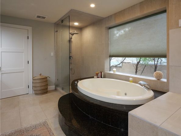 207 S Poinsettia Avenue, Manhattan Beach CA 90266