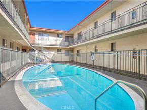 4055 W 129th St, Hawthorne CA 90250