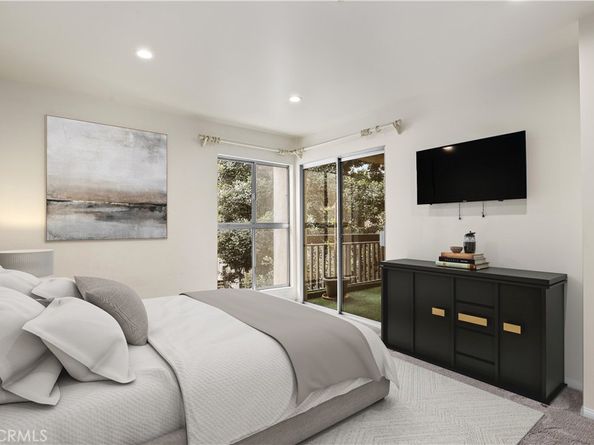 5202 Raintree Circle, Culver City CA 90230