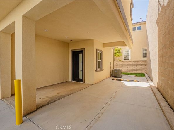 4102 Spencer St, Torrance CA 90503