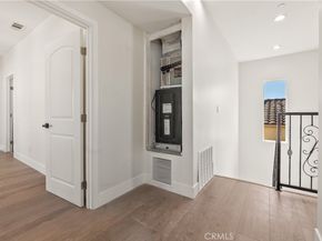 4102 Spencer St, Torrance CA 90503