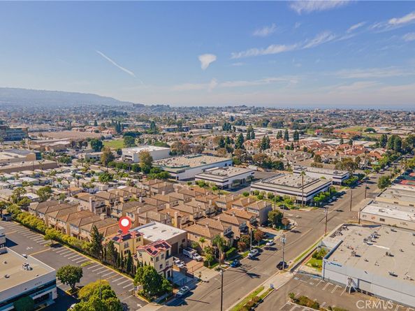 4102 Spencer St, Torrance CA 90503