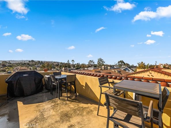 235 S Irena, Redondo Beach CA 90277