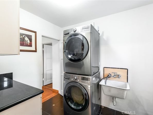 2431 S Holt, Los Angeles CA 90034