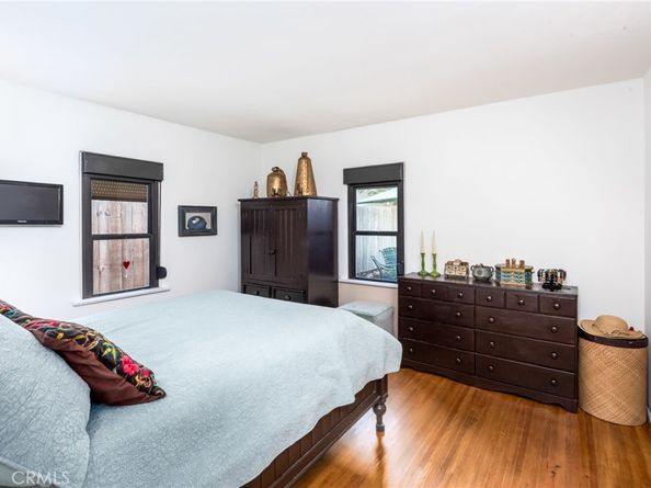 2431 S Holt, Los Angeles CA 90034