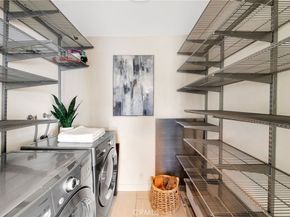 105 N Broadway E, Redondo Beach CA 90277