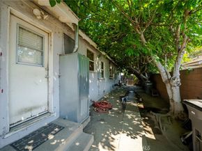 2650 E Carson, Carson CA 90810