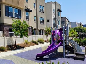 533 Daniel Freeman Circle, Inglewood CA 90301