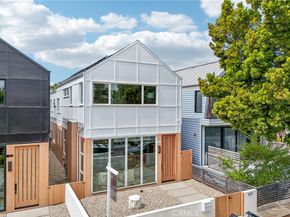 647 Navy Street, Santa Monica CA 90405