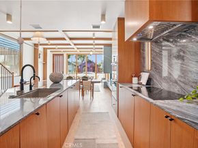 647 Navy Street, Santa Monica CA 90405