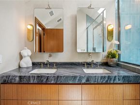 647 Navy Street, Santa Monica CA 90405