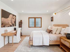 647 Navy Street, Santa Monica CA 90405
