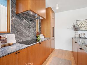 647 Navy Street, Santa Monica CA 90405
