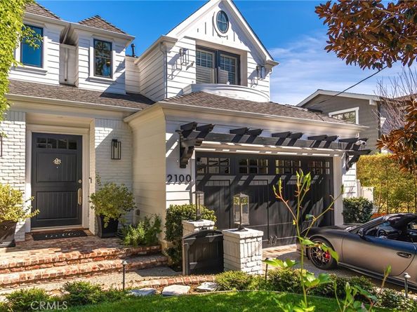 2100 Pine Ave, Manhattan Beach CA 90266