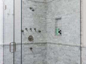 2100 Pine Ave, Manhattan Beach CA 90266