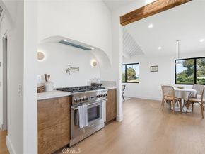 8140 calabar Avenue, Playa Del Rey CA 90293