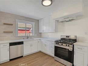 2947 West Blvd, Los Angeles CA 90016