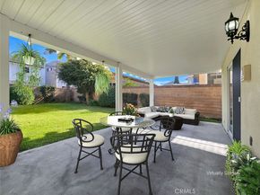 24220 Los Codona, Torrance CA 90505