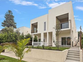 642 E Fairview Boulevard, Inglewood CA 90302