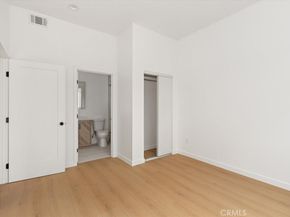 642 E Fairview Boulevard, Inglewood CA 90302