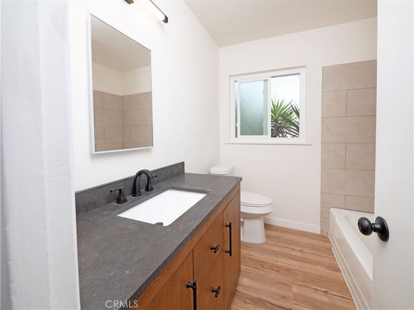 1280 E 4th Street 8, Long Beach CA 90802
