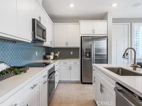 2785 E Amberley Privado, Ontario CA 91762