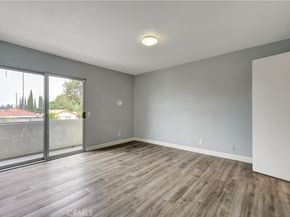20155 Keswick Street 209, Winnetka CA 91306