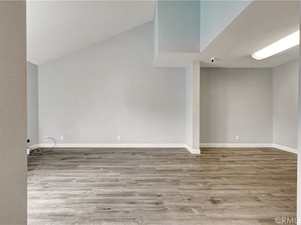 20155 Keswick Street 209, Winnetka CA 91306