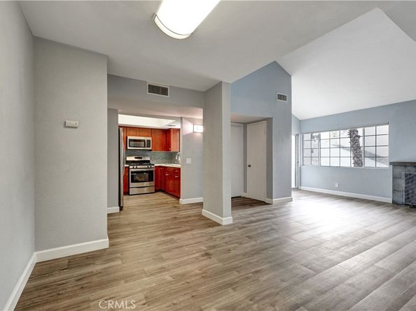 20155 Keswick Street 209, Winnetka CA 91306