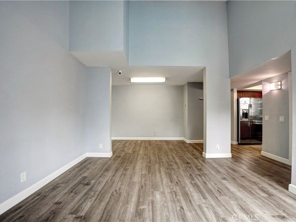 20155 Keswick Street 209, Winnetka CA 91306