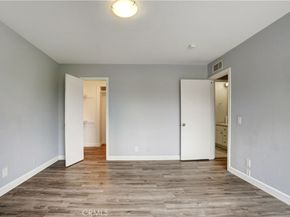 20155 Keswick Street 209, Winnetka CA 91306