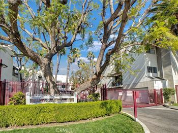 20155 Keswick Street