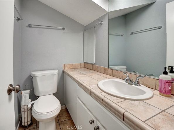 20155 Keswick Street 209, Winnetka CA 91306