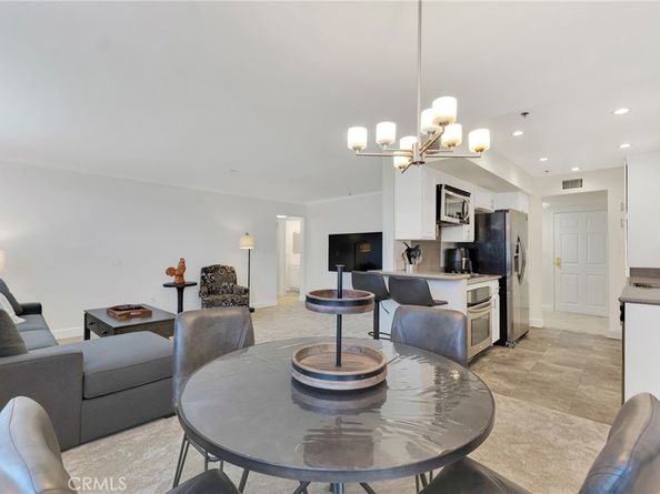 4501 Cedros Avenue 336, Sherman Oaks CA 91403