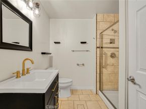 17140 Burbank Boulevard 105, Encino CA 91316
