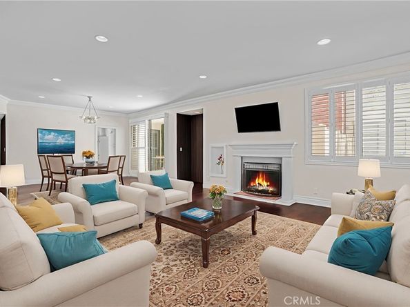 17140 Burbank Boulevard 105, Encino CA 91316