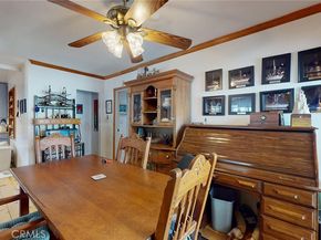 22542 Burbank Boulevard, Woodland Hills CA 91367