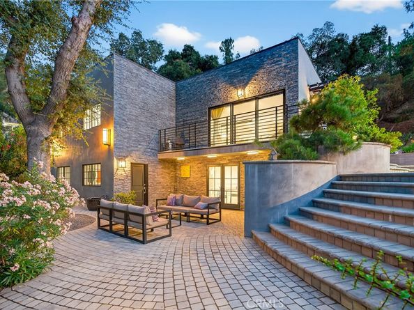 7576 -7582 McGroarty Terrace, Los Angeles CA 91042