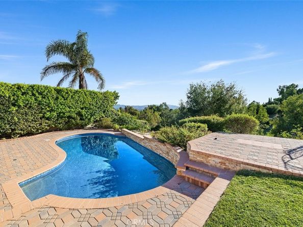 11673 Porter Valley Drive, Porter Ranch CA 91326