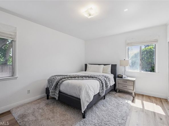 1217 N California Street, Burbank CA 91505
